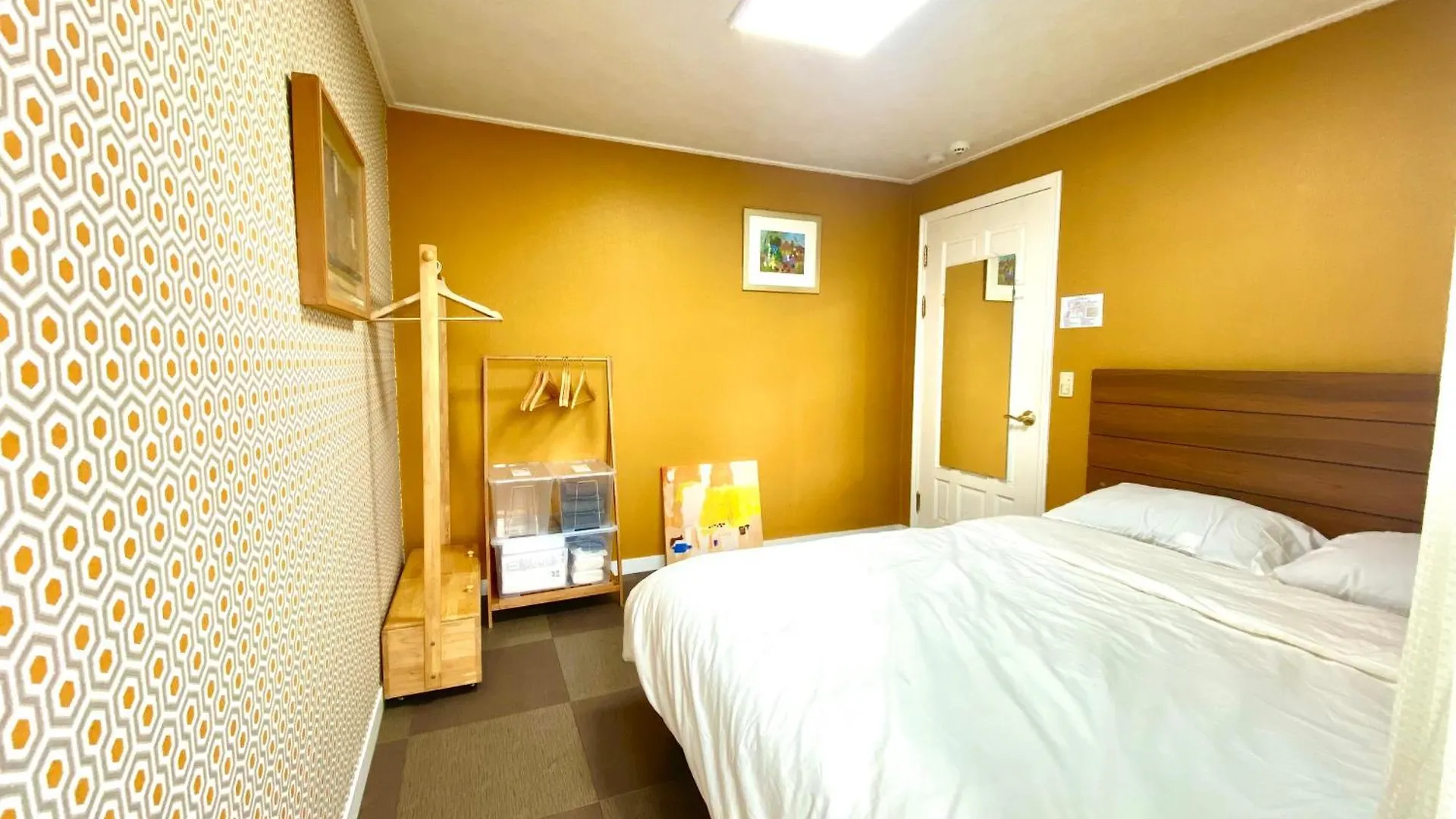 Kooljam House-Center Of Seoul-Itaewon-Spacious-3Min From The Subway 0*, Seoul Südkorea