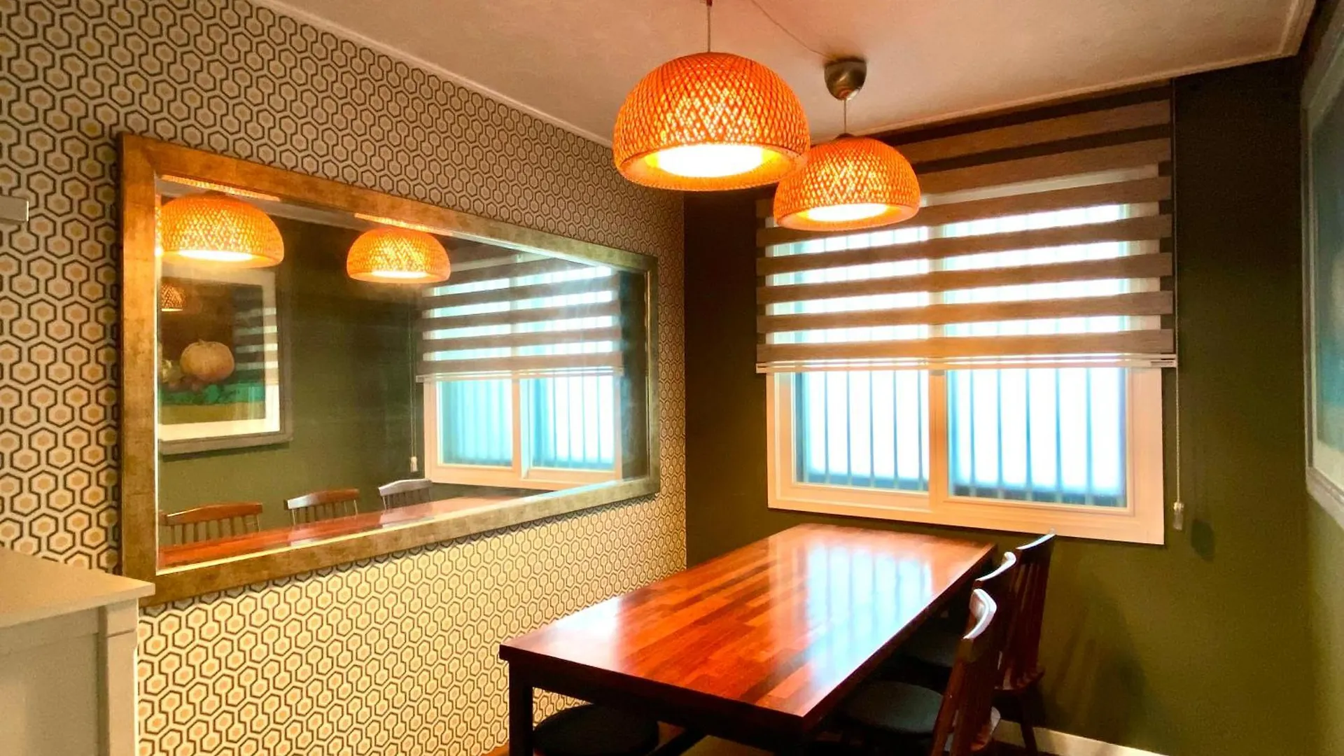 Villa Kooljam House-Center Of Seoul-Itaewon-Spacious-3Min From The Subway