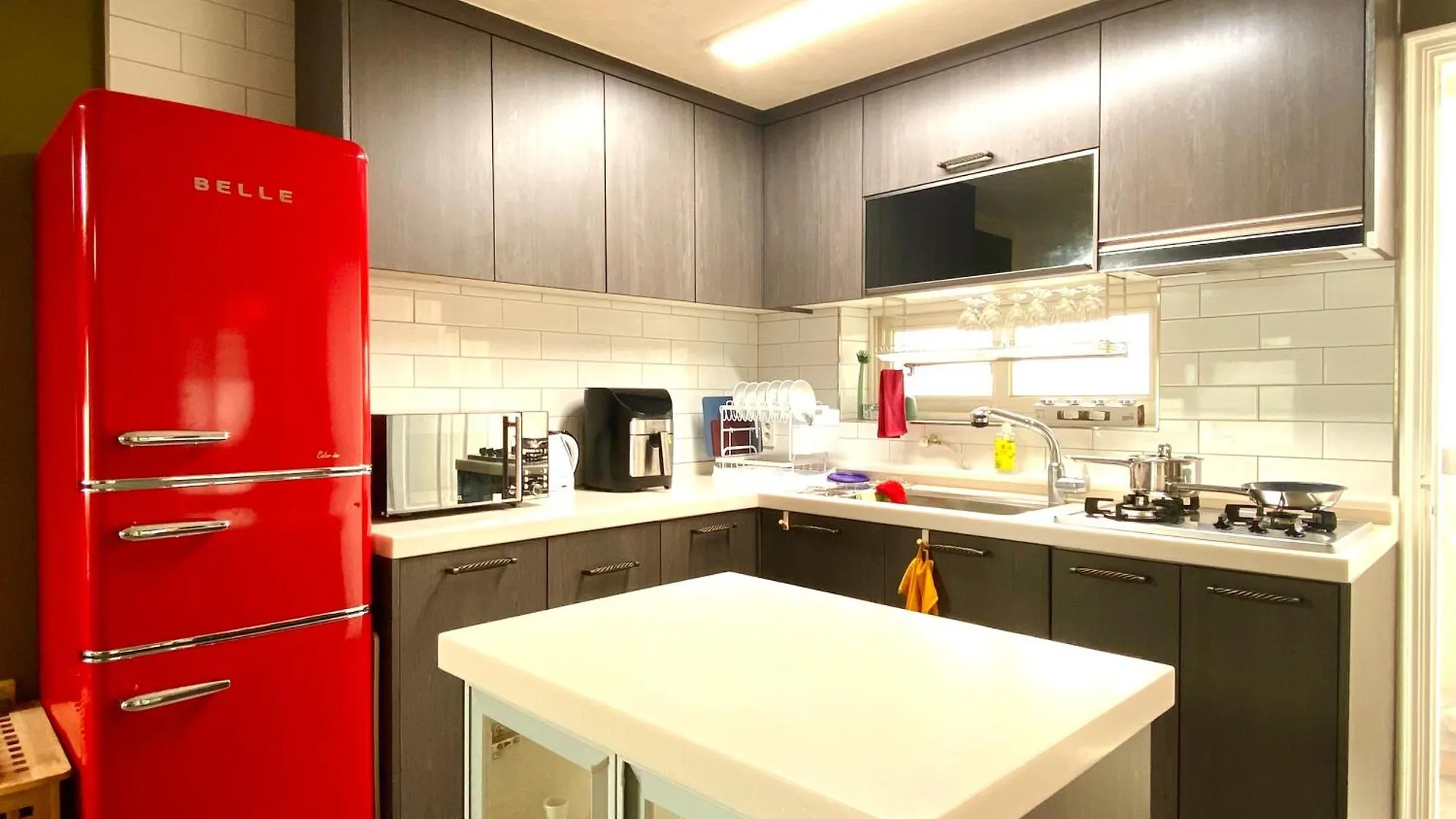 Villa Kooljam House-Center Of Seoul-Itaewon-Spacious-3Min From The Subway
