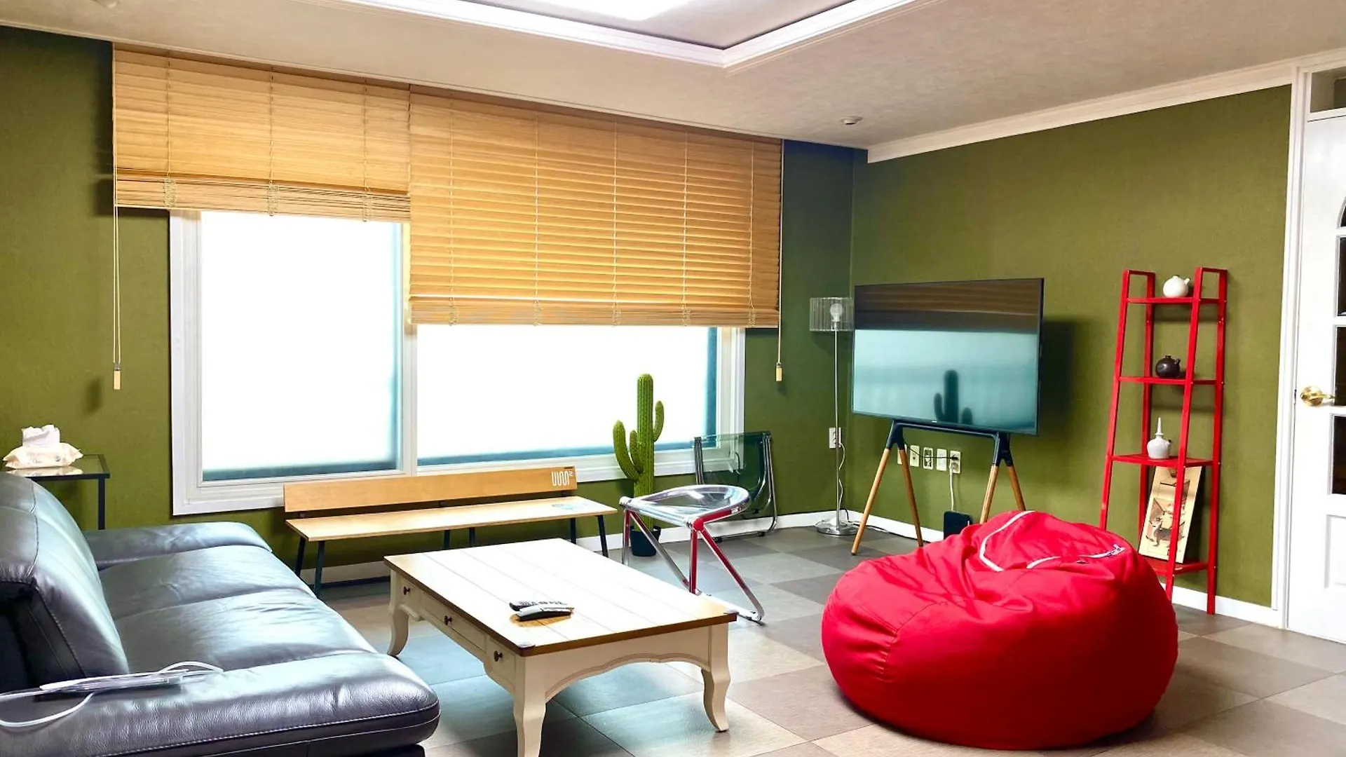 Kooljam House-Center Of Seoul-Itaewon-Spacious-3Min From The Subway